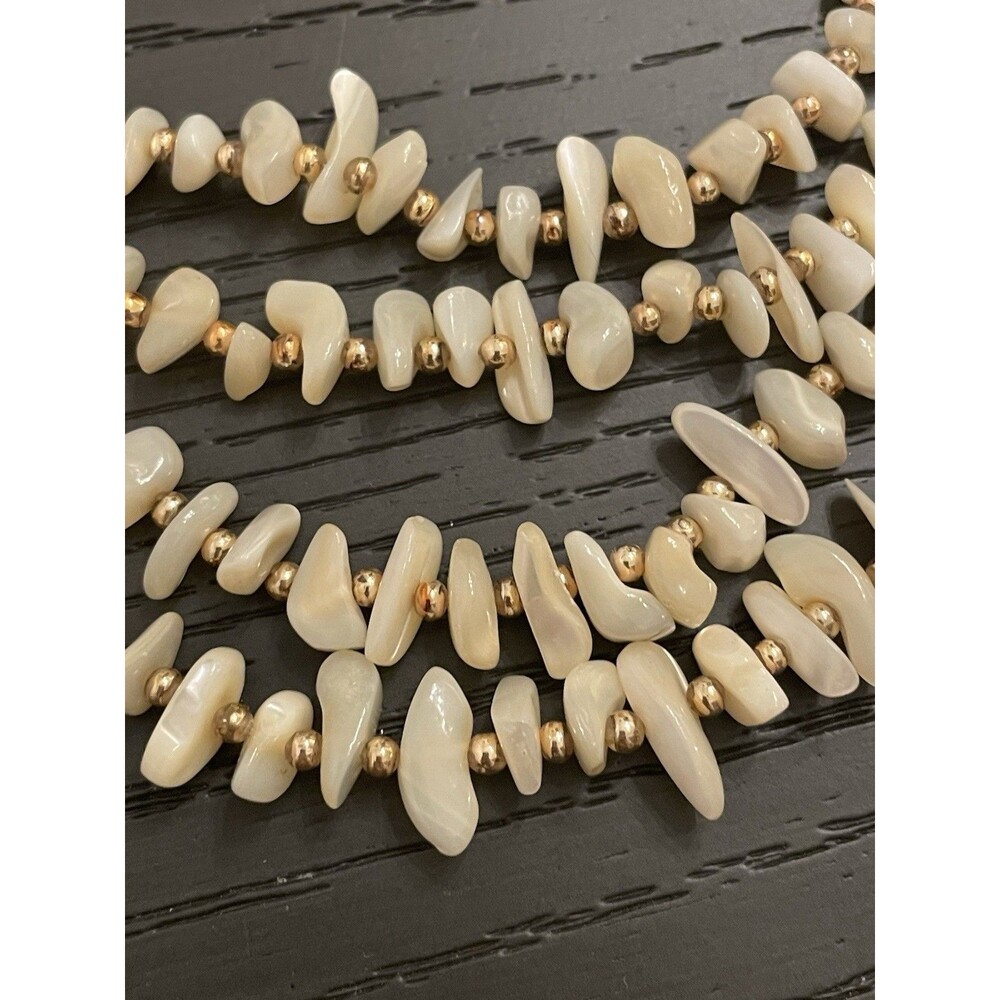 Vintage 4 Strand Necklace with Gold Seed Spacer Beads - Picture 4 of 8